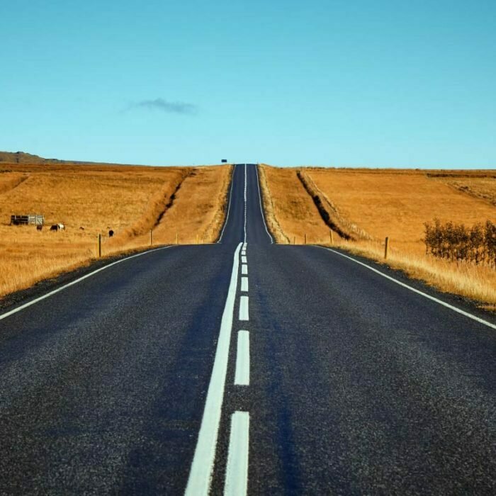 Long-Distance Driving Advice and Road Trip Safety (2/3) – Road Trip Car Accessories to Help Make Long-Distance Driving More Comfortable